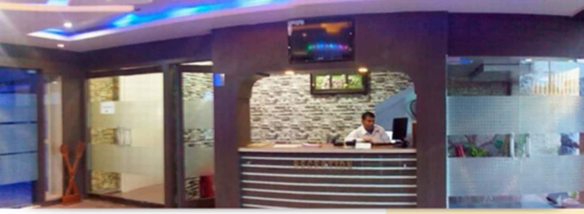 Hotel Garv Residencia جايا المظهر الخارجي الصورة